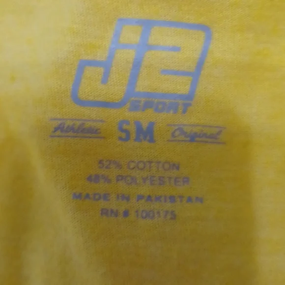 Small yellow fitted University of Michigan T - Picture 3 of 6